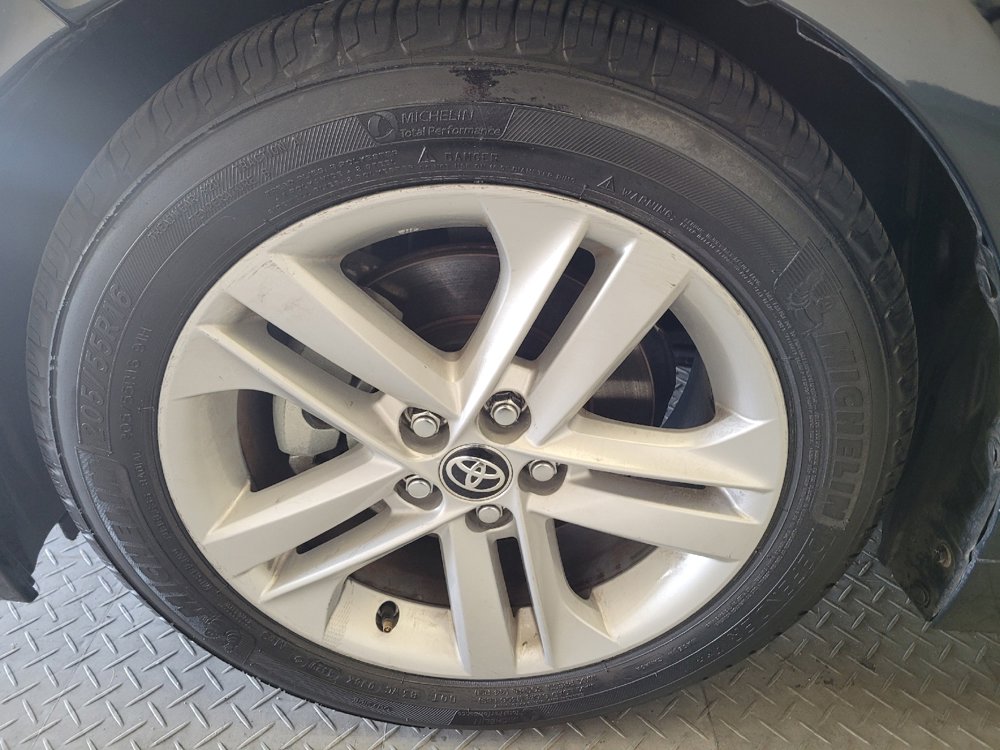 Used 2021 Toyota Corolla SE image 31