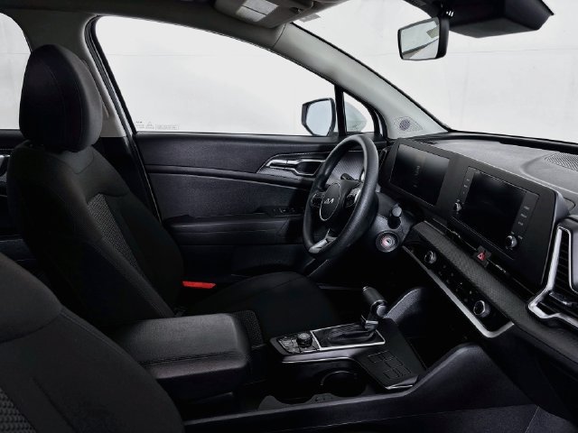 Used 2024 Kia Sportage LX FWD image 25