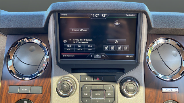 Used 2016 Ford F450 Lariat w/ Chrome Package AWD/4WD image 15