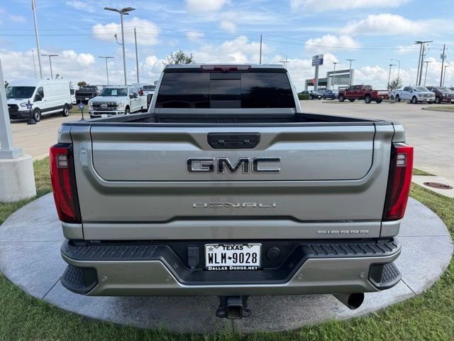 Used 2024 GMC Sierra 2500 Denali Ultimate w/ Max Trailering Package AWD/4WD image 5