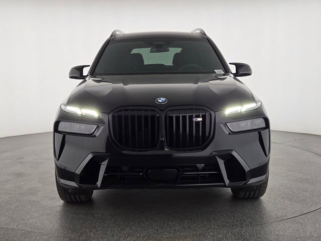 Used 2026 BMW X7 M60i image 8