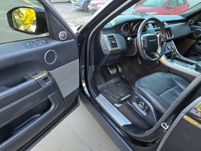 Used 2016 Land Rover Range Rover Sport HSE AWD/4WD image 19