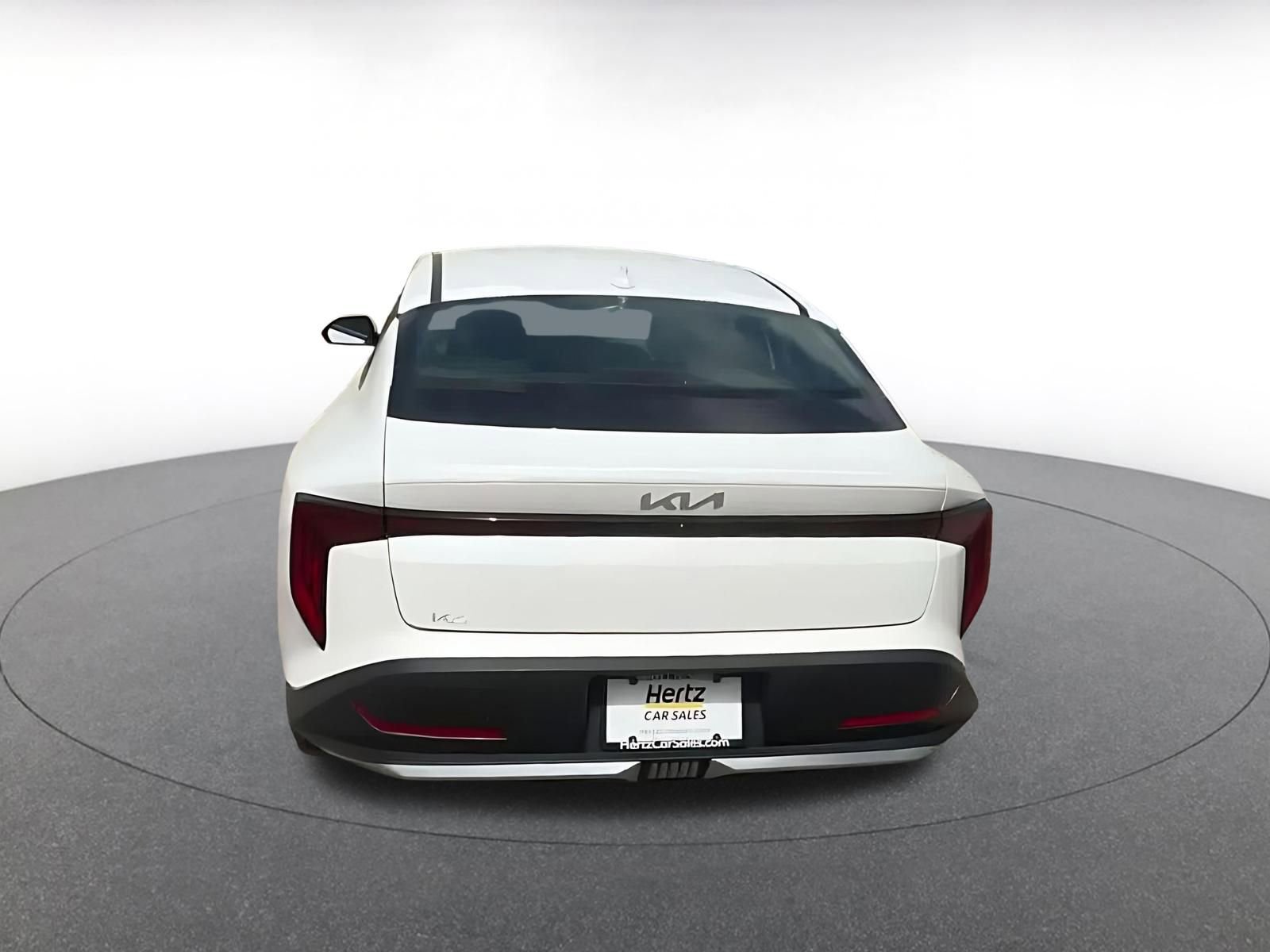 Used 2025 Kia K4 LXS image 12