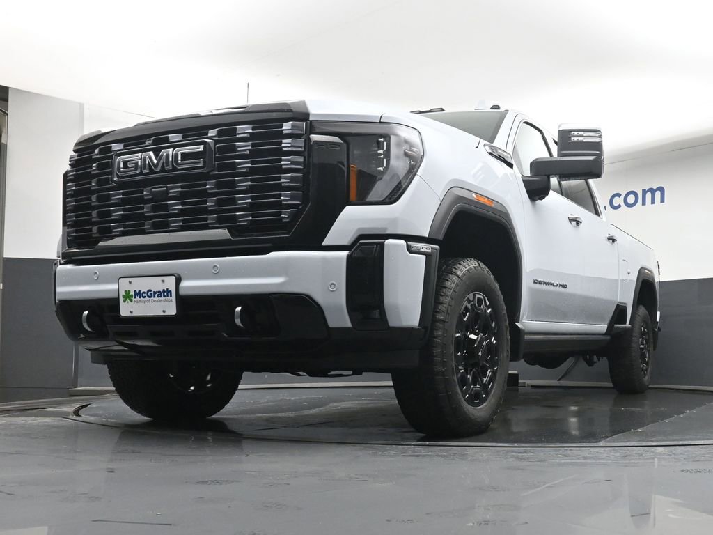 New 2026 GMC Sierra 2500 Denali Ultimate image 6