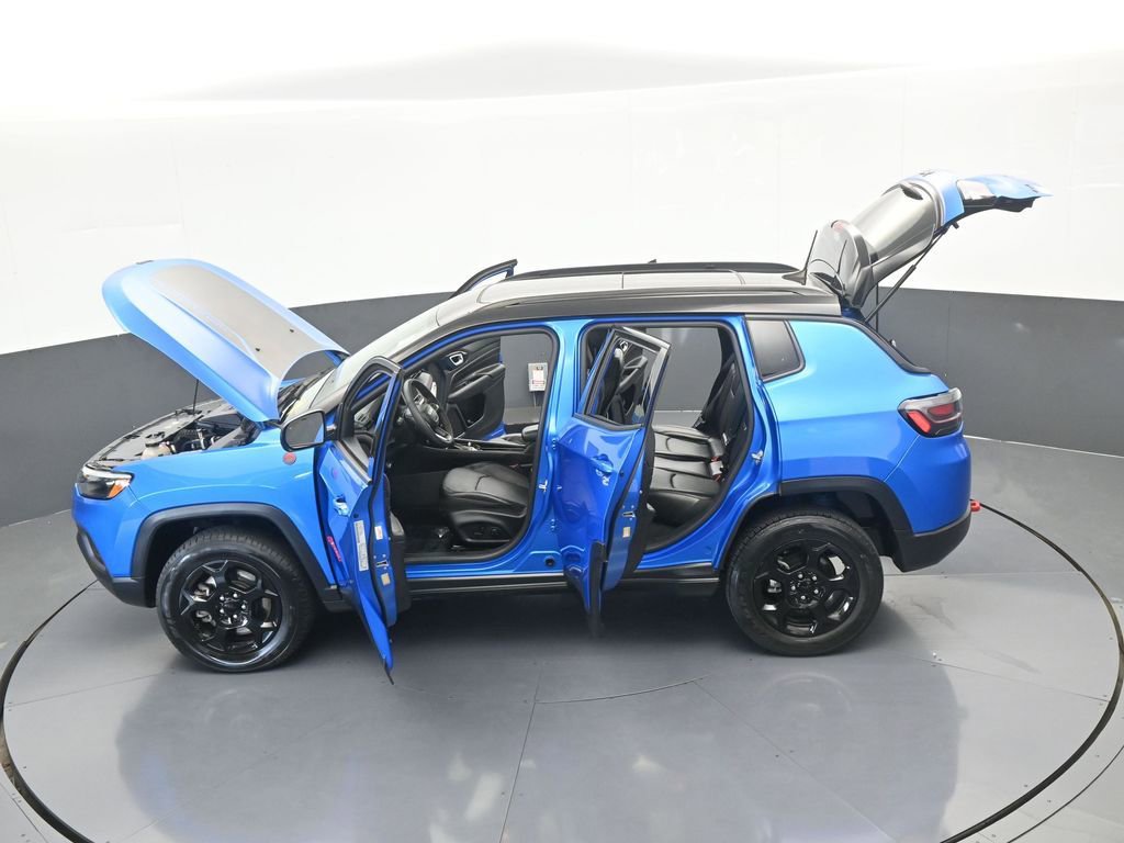 Used 2023 Jeep Compass Trailhawk w/ Trailhawk Elite Group image 66