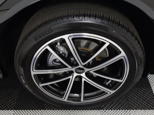 New 2026 Audi Q5 Premium Plus AWD/4WD image 9