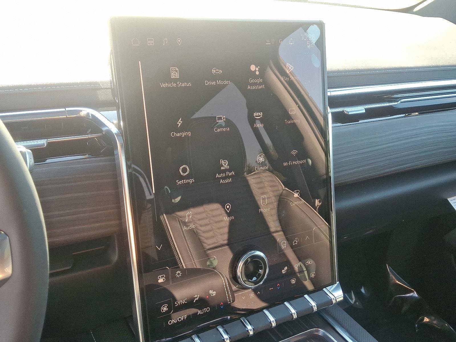 New 2025 GMC Sierra EV Denali AWD/4WD image 9