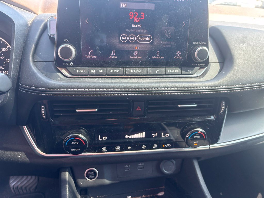 Used 2023 Nissan Rogue SV FWD image 23
