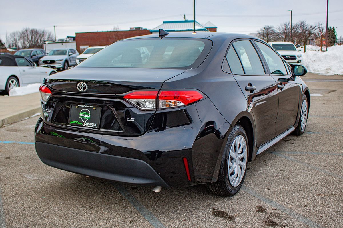 Used 2023 Toyota Corolla LE FWD image 7