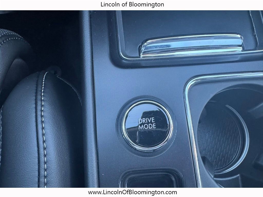 New 2025 Lincoln Corsair Grand Touring w/ Equipment Group 302A image 39