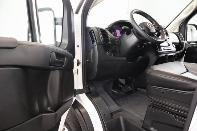 Used 2026 RAM ProMaster 2500 w/ Convenience Group FWD image 6