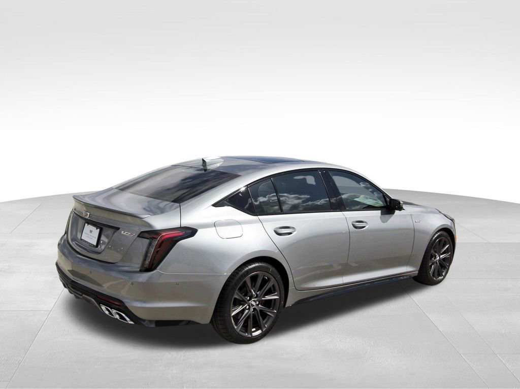 New 2026 Cadillac CT5 V image 4