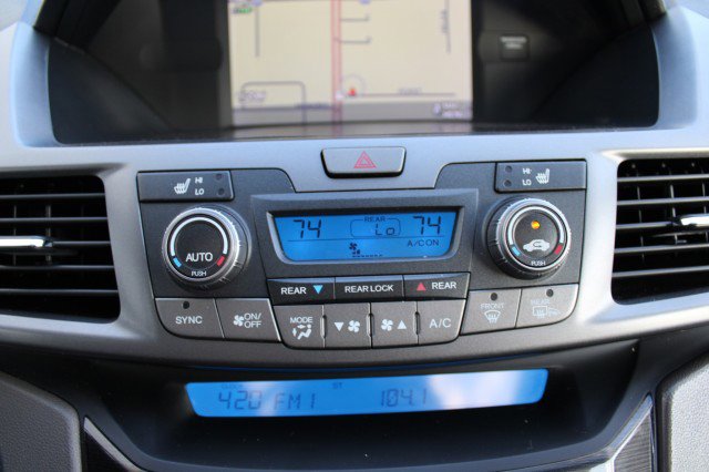 Used 2012 Honda Odyssey Touring Elite image 31