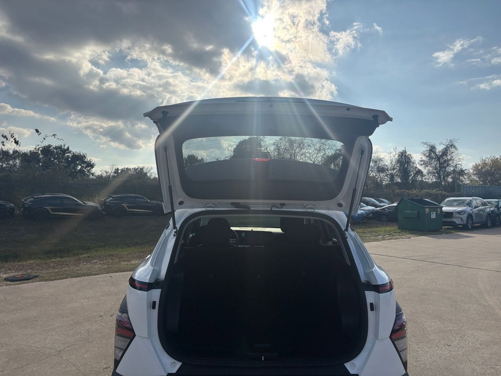 Used 2025 Hyundai Kona SEL image 29