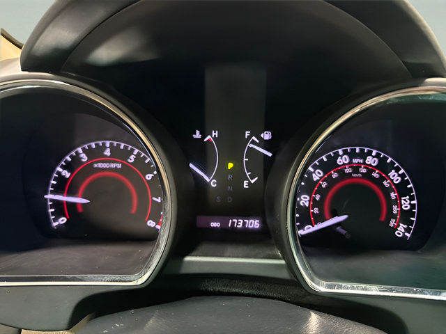 Used 2013 Toyota Highlander Limited AWD/4WD image 20