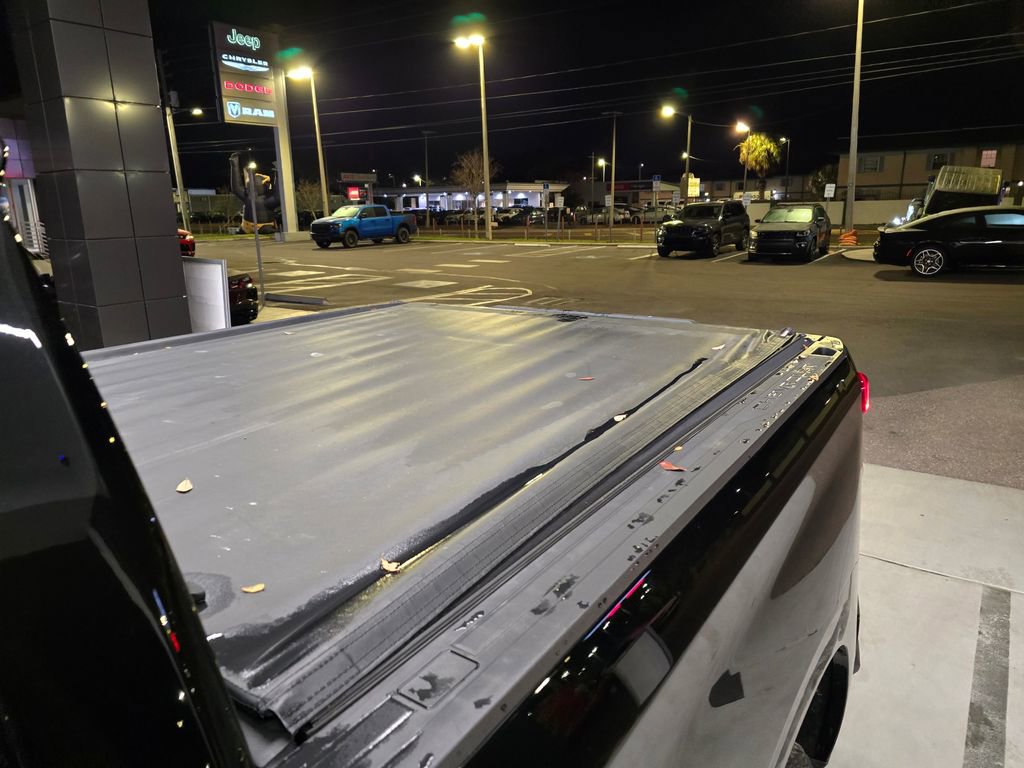 Used 2025 Chevrolet Silverado 1500 RST image 15