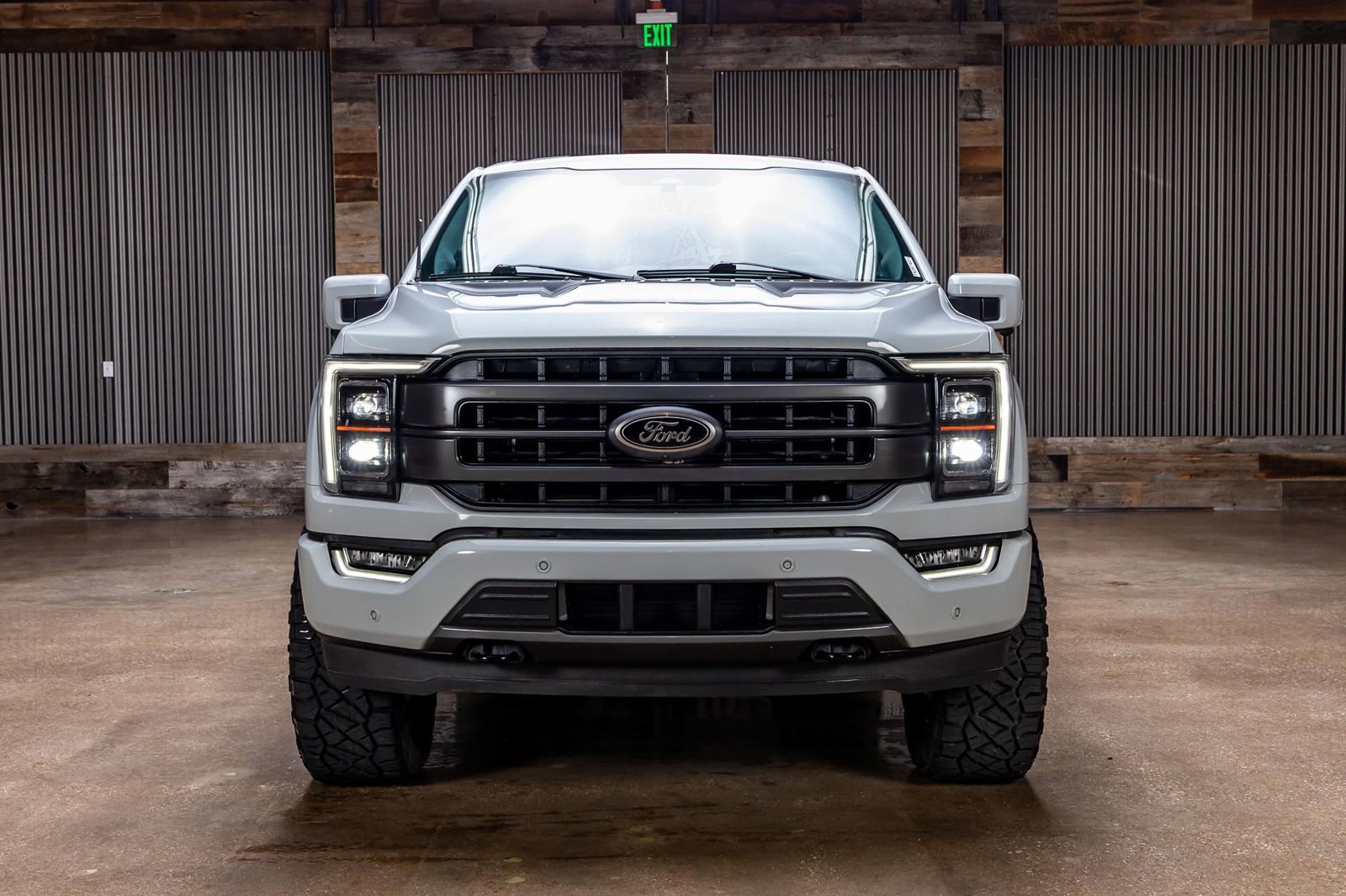 Used 2023 Ford F150 Lariat w/ Equipment Group 502A High AWD/4WD video 2