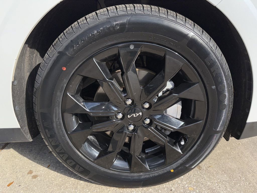 Used 2024 Kia Carnival SX image 42