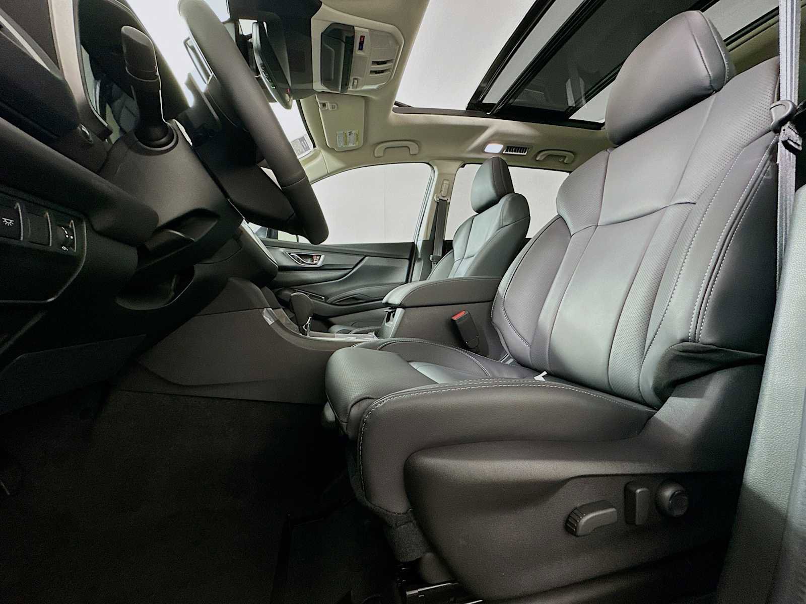 New 2025 Subaru Ascent Limited image 19
