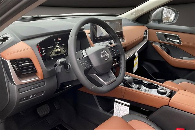 New 2026 Nissan Rogue Platinum w/ Platinum Premium Package image 7