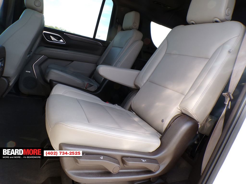 Used 2021 Chevrolet Suburban Z71 w/ Z71 Signature Package image 31