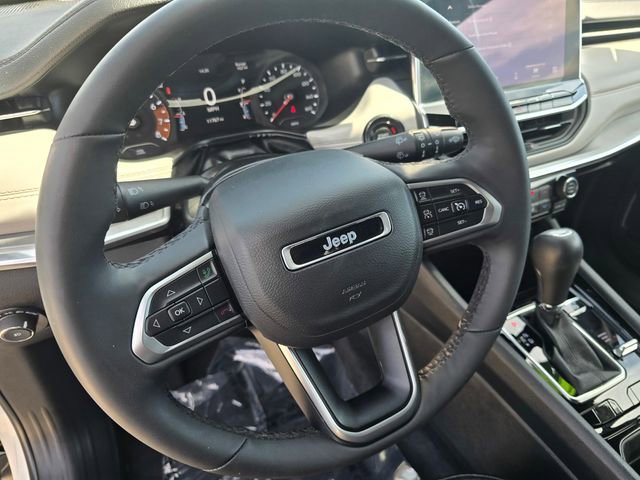 Used 2024 Jeep Compass Limited AWD/4WD image 26