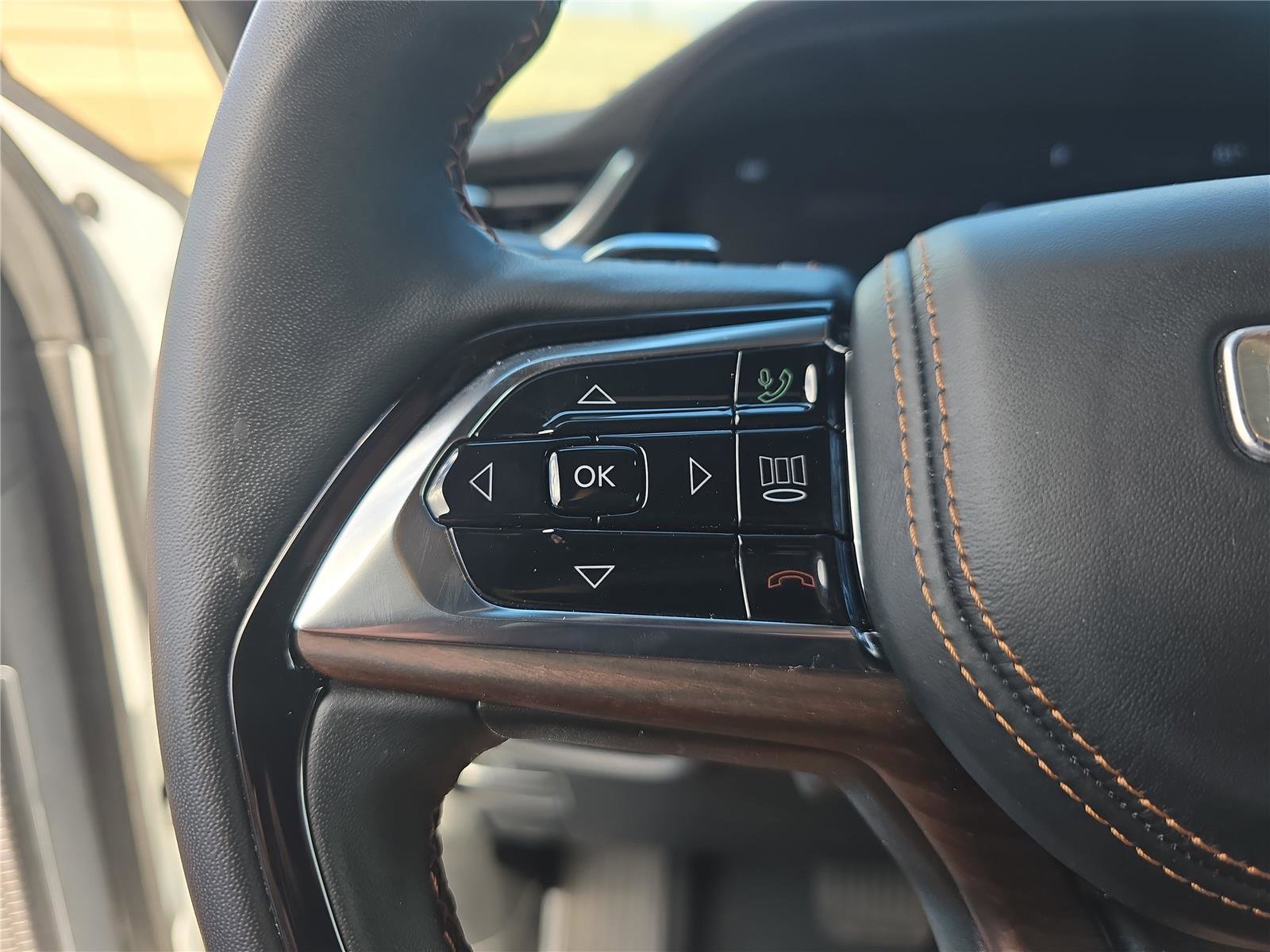 Used 2023 Jeep Grand Cherokee L Summit w/ Advanced Protech Group IV image 32