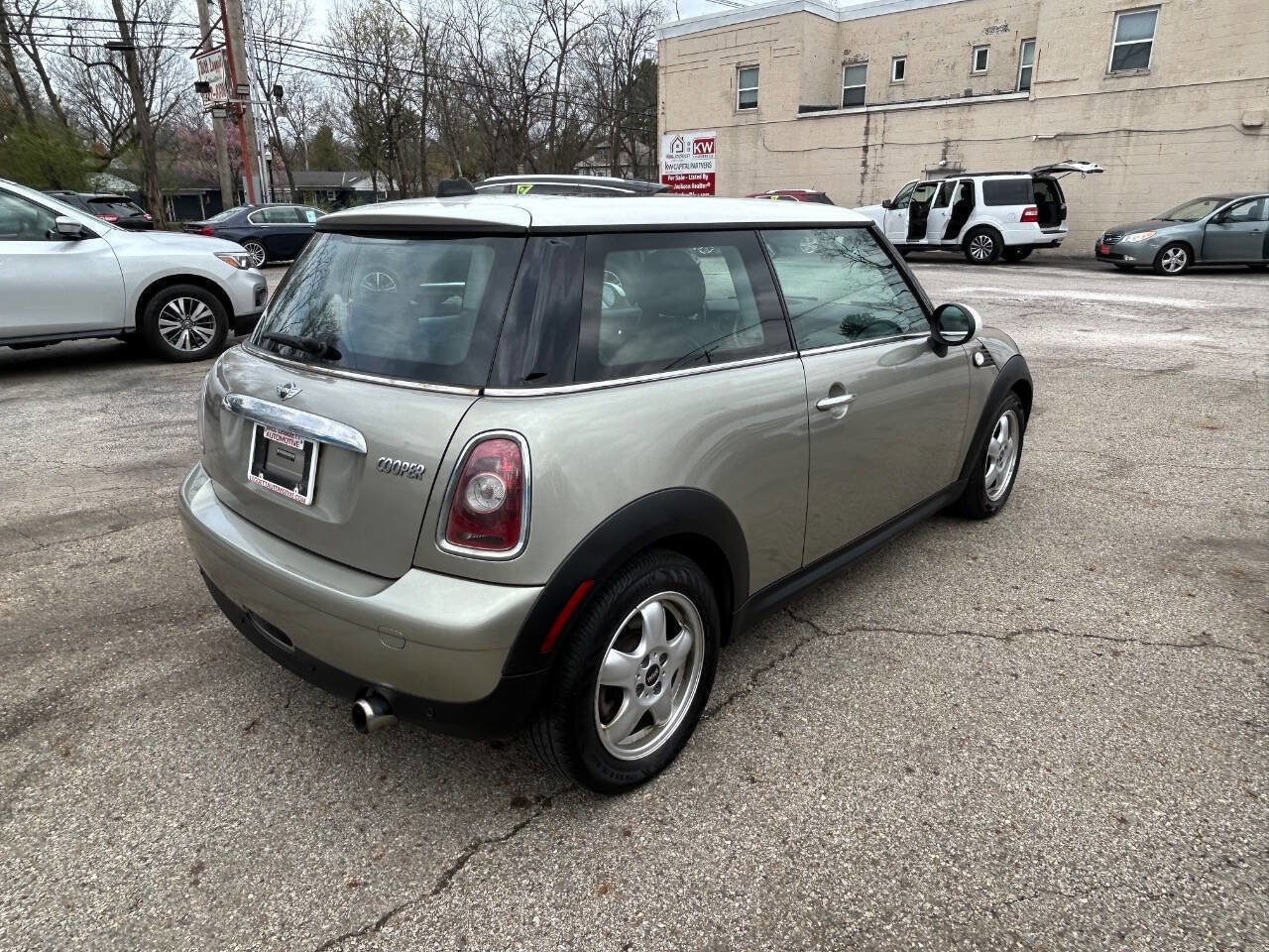 Used 2008 MINI Cooper Hardtop image 10