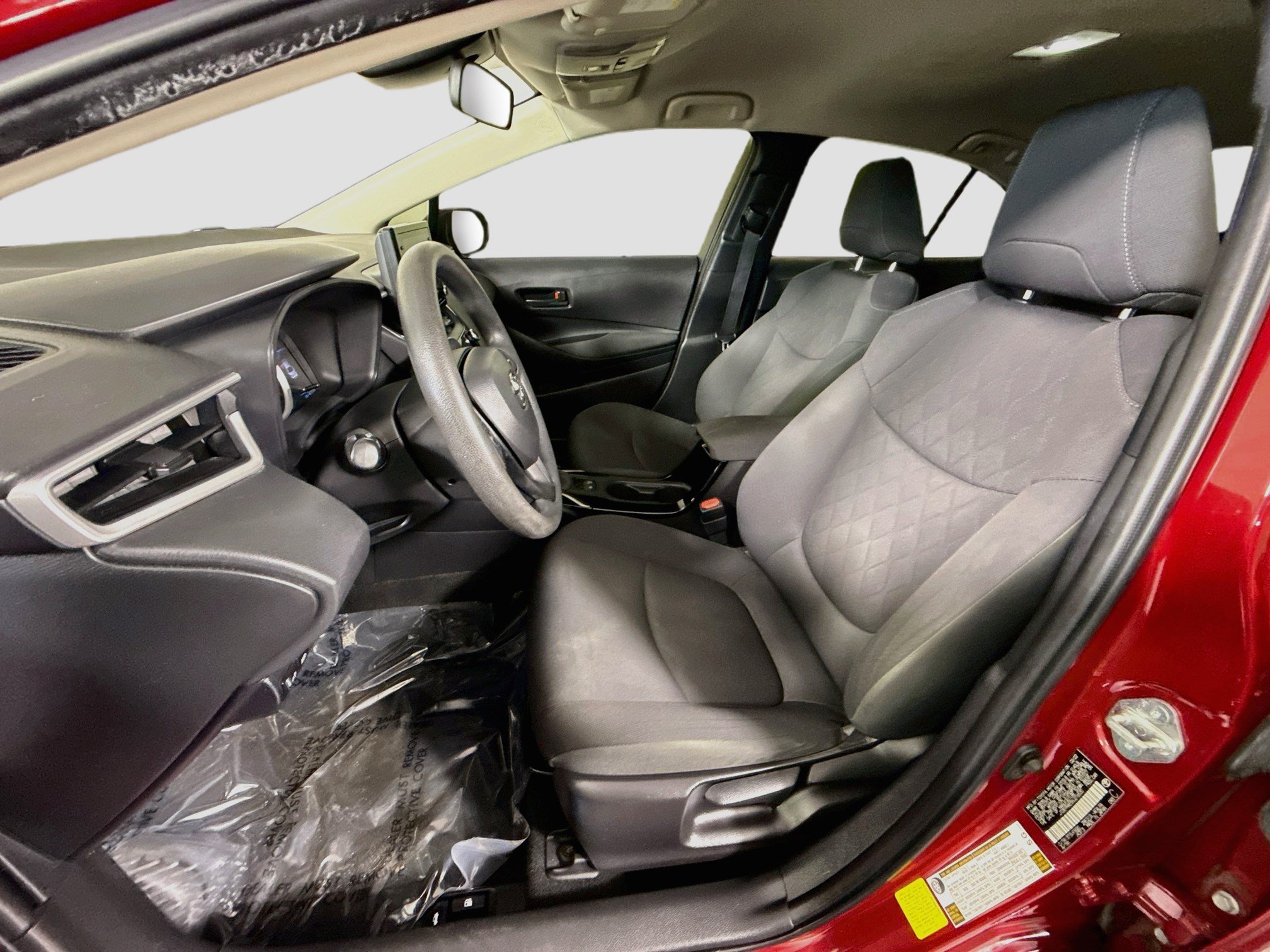 Used 2022 Toyota Corolla LE FWD image 21