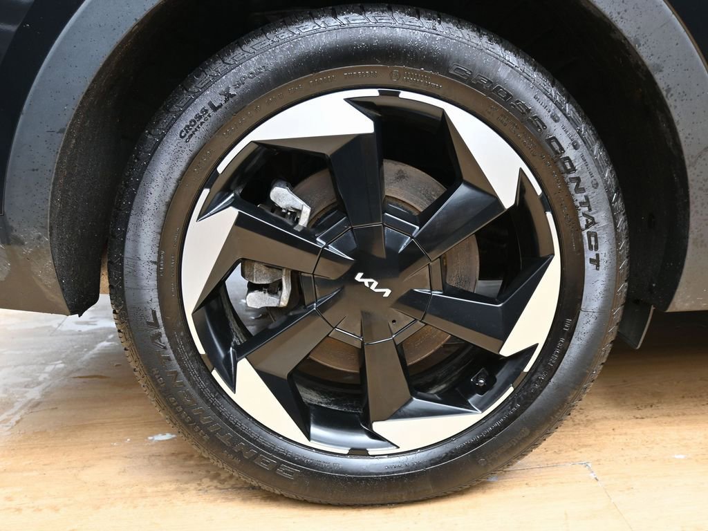 Used 2025 Kia Sorento EX w/ EX Panoramic Sunroof Package image 14