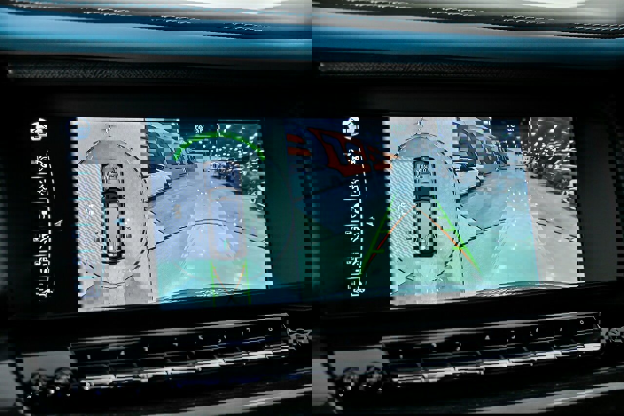 Used 2023 Rolls-Royce Cullinan Black Badge w/ Driver's Package image 36