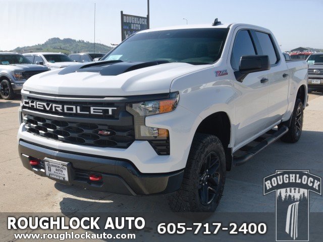 Used 2024 Chevrolet Silverado 1500 Custom Trail Boss image 1