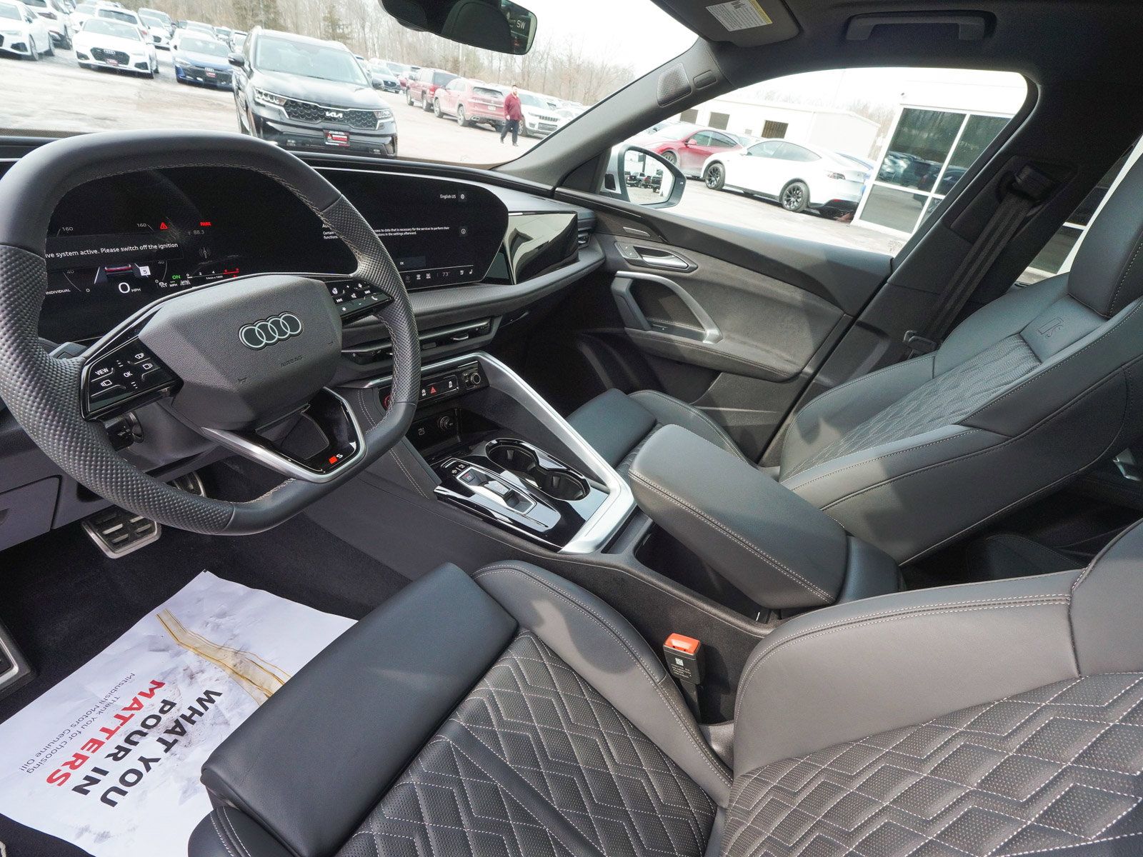 Used 2025 Audi SQ5 Premium Plus w/ Premium Plus Package image 15