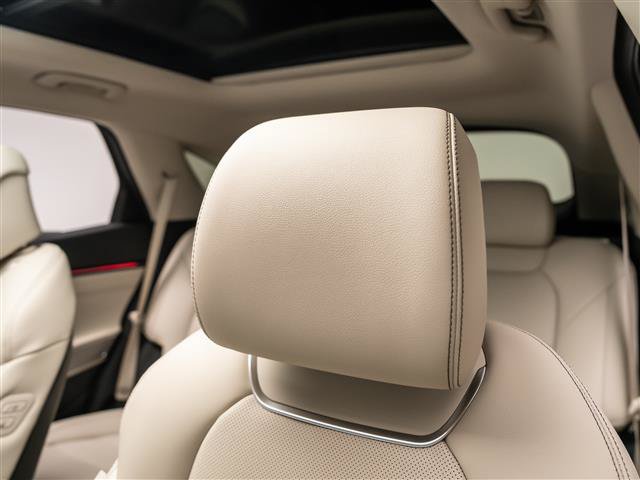 New 2026 Genesis GV70 2.5T Select AWD/4WD image 18