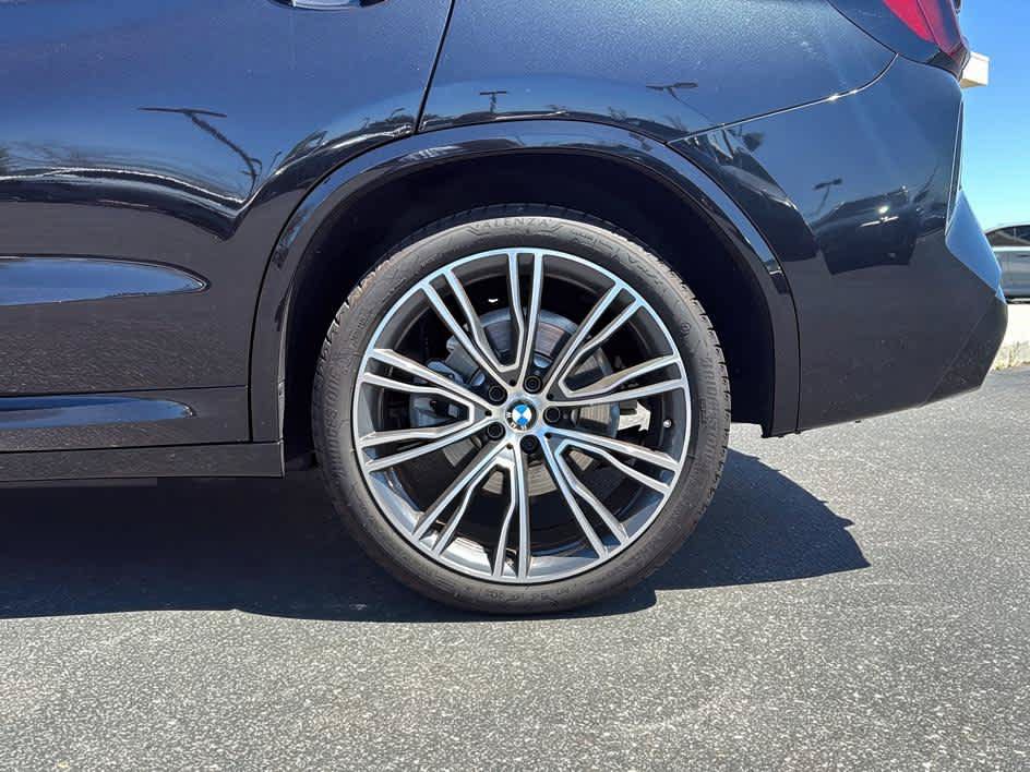 Used 2024 BMW X3 xDrive30i w/ M Sport Package AWD/4WD image 11