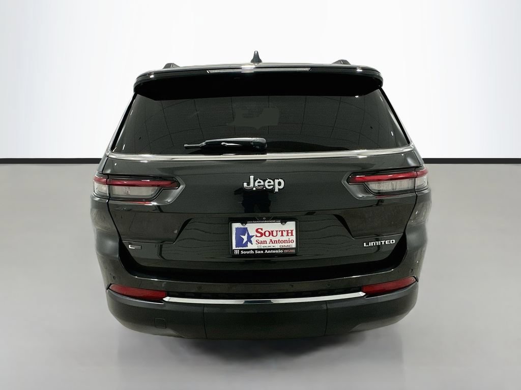 Used 2022 Jeep Grand Cherokee L Limited RWD image 6