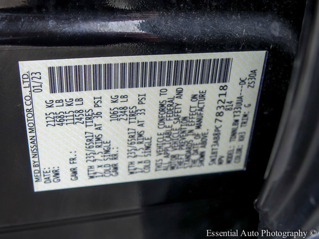 Used 2023 Nissan Rogue S AWD/4WD image 27