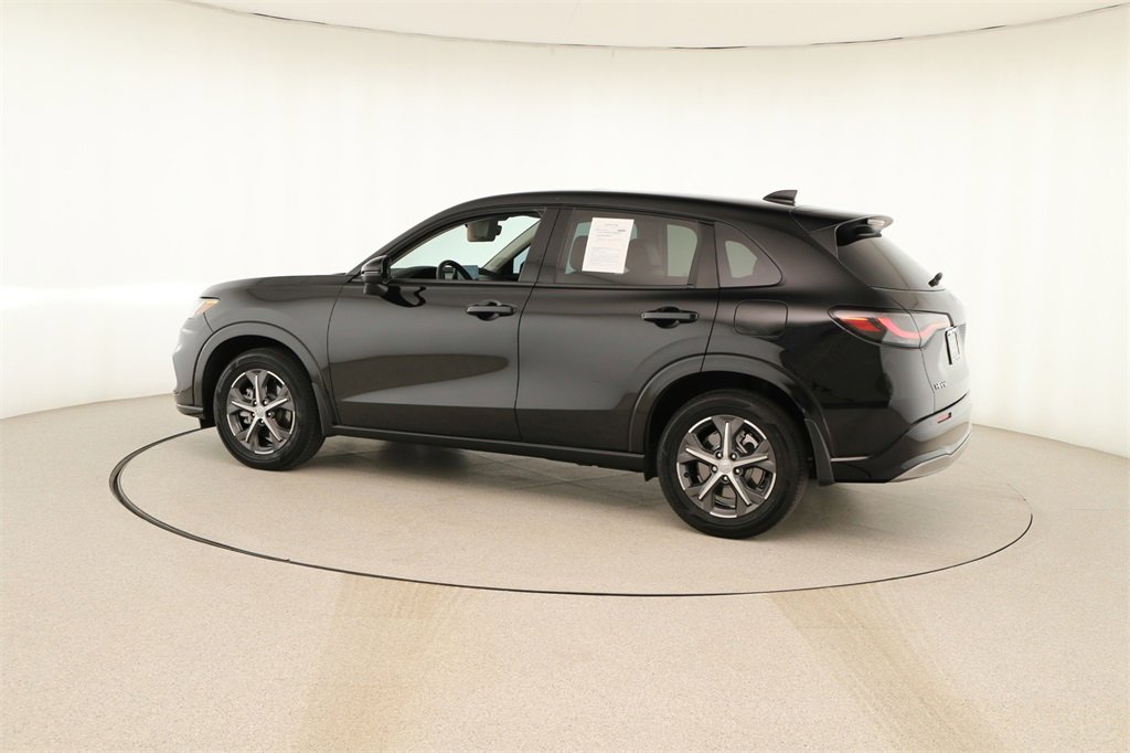 Used 2024 Honda HR-V EX-L image 3