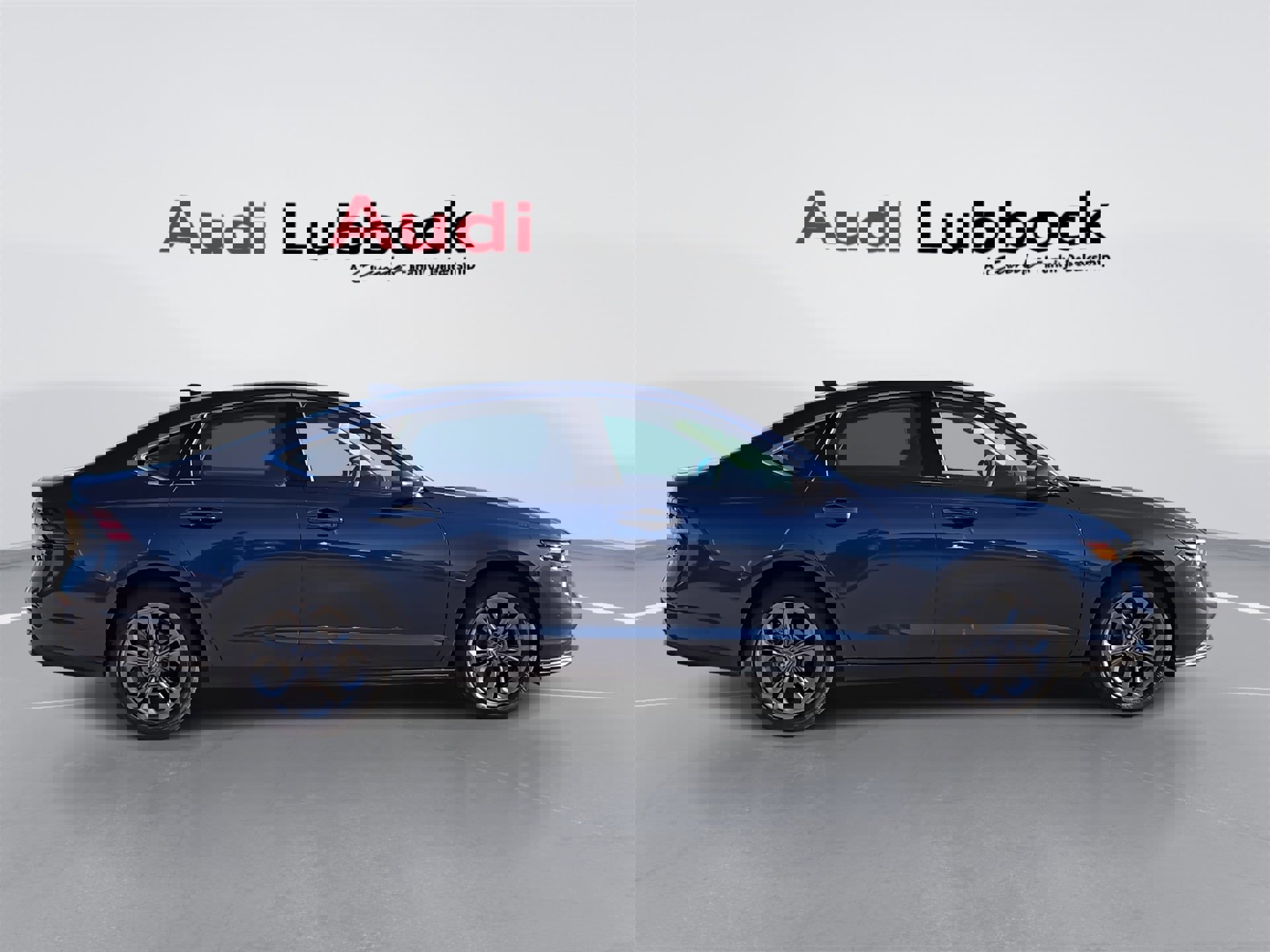 Used 2024 Honda Accord EX image 9