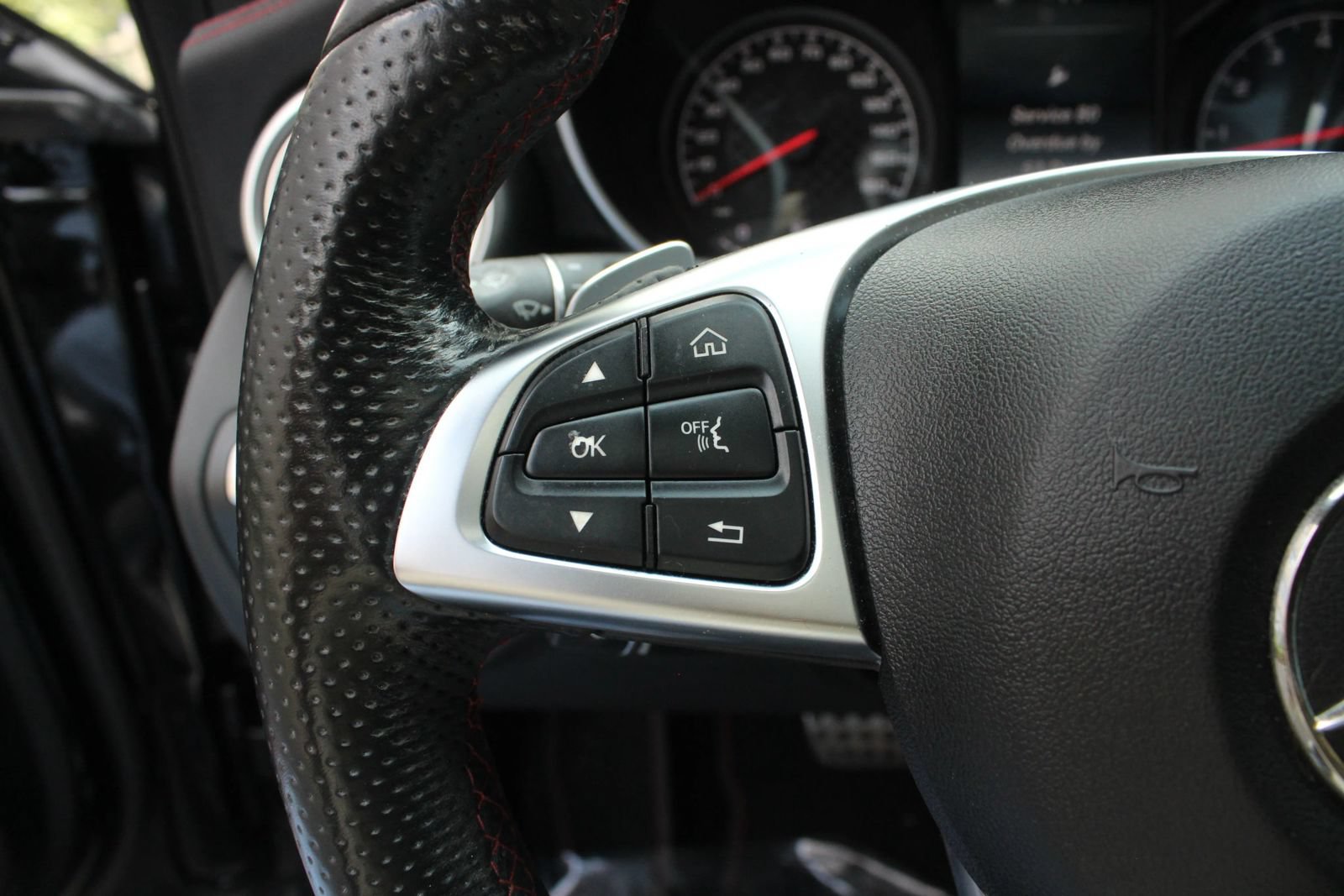 Used 2016 Mercedes-Benz C 450 AMG image 31