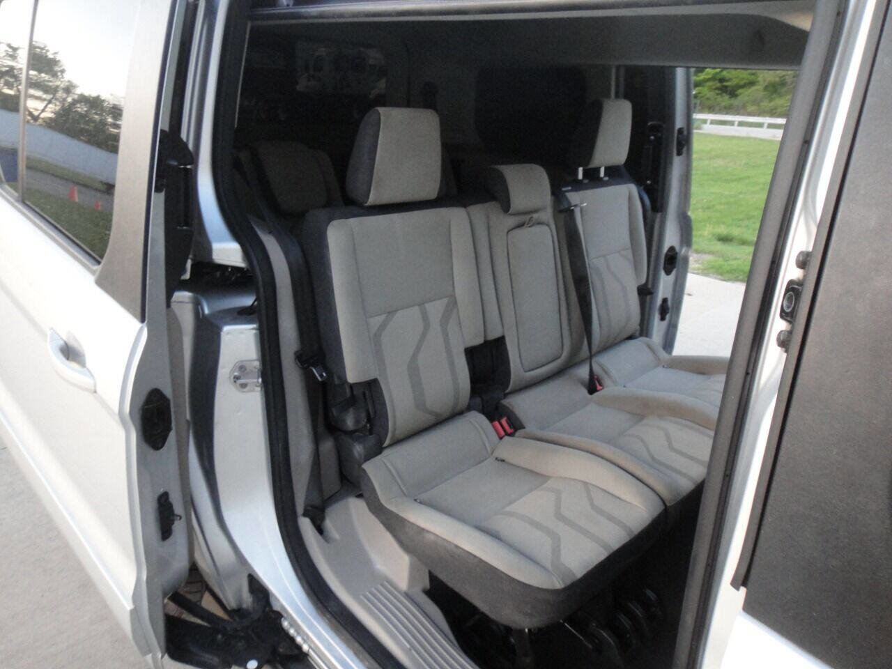 Used 2015 Ford Transit Connect XLT image 18