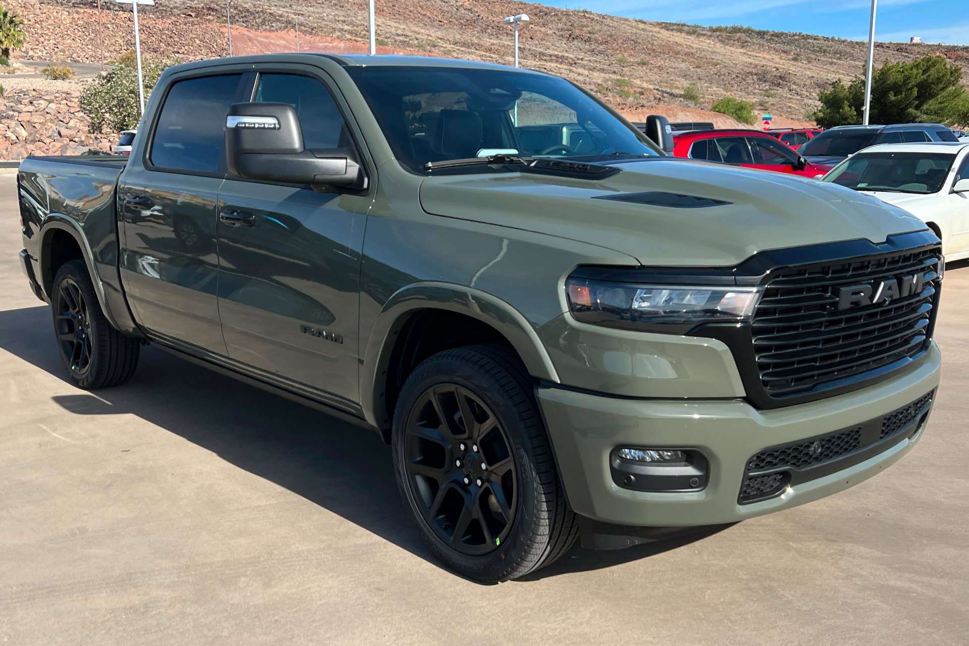 New 2026 RAM 1500 Laramie AWD/4WD image 7