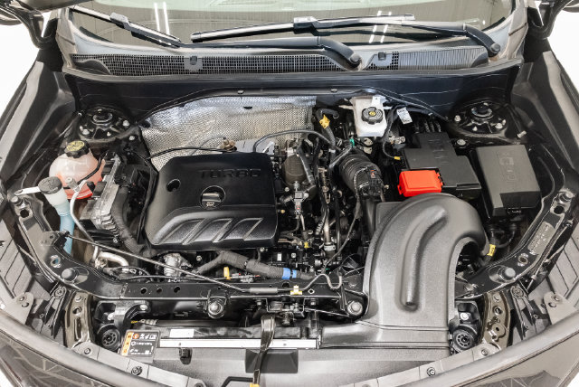 Used 2025 Buick Encore GX Preferred FWD image 3