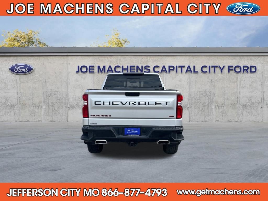 Used 2022 Chevrolet Silverado 1500 LT Trail Boss w/ LT Trail Boss Premium Package image 9