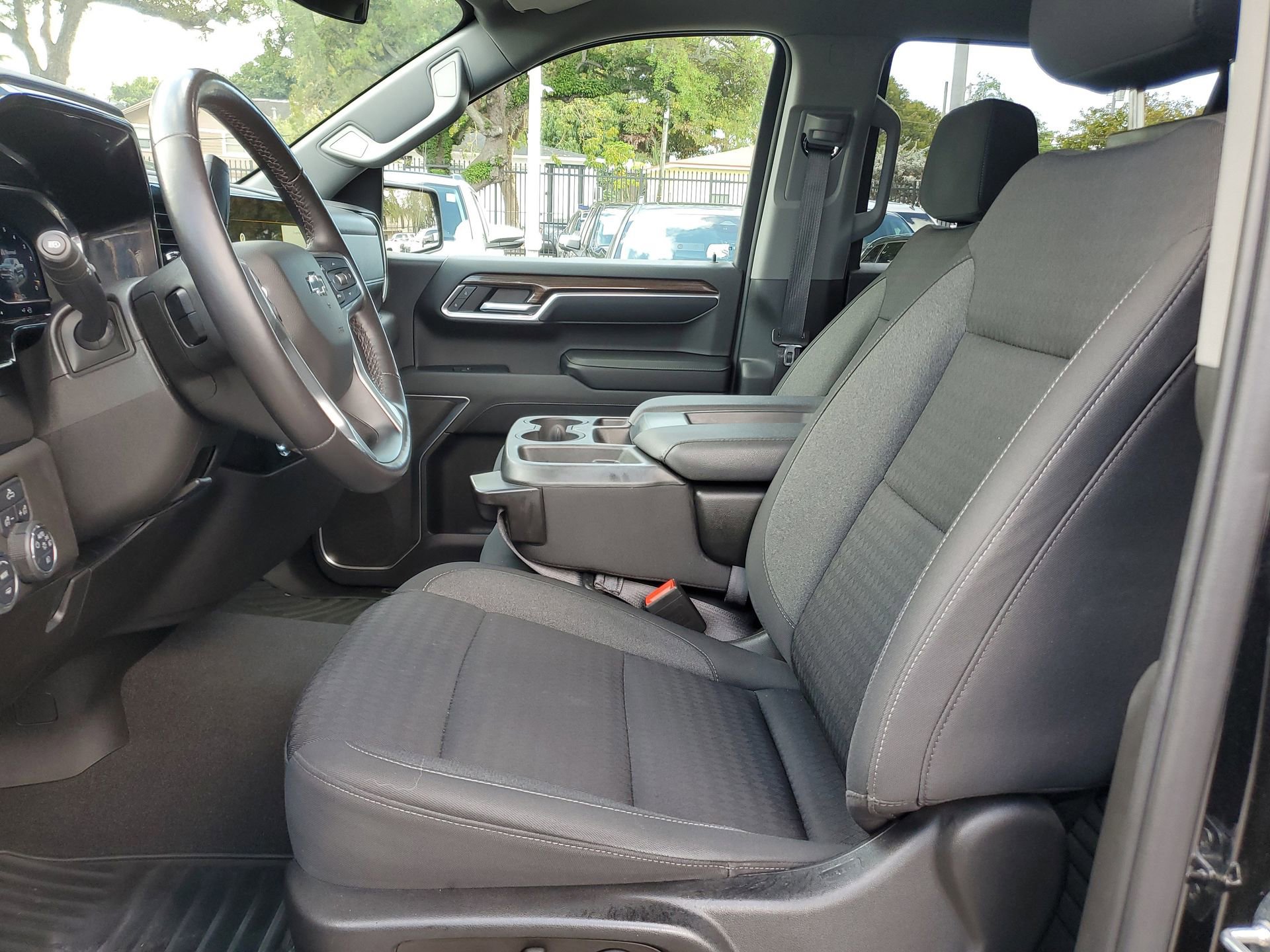 Used 2022 Chevrolet Silverado 1500 RST image 19