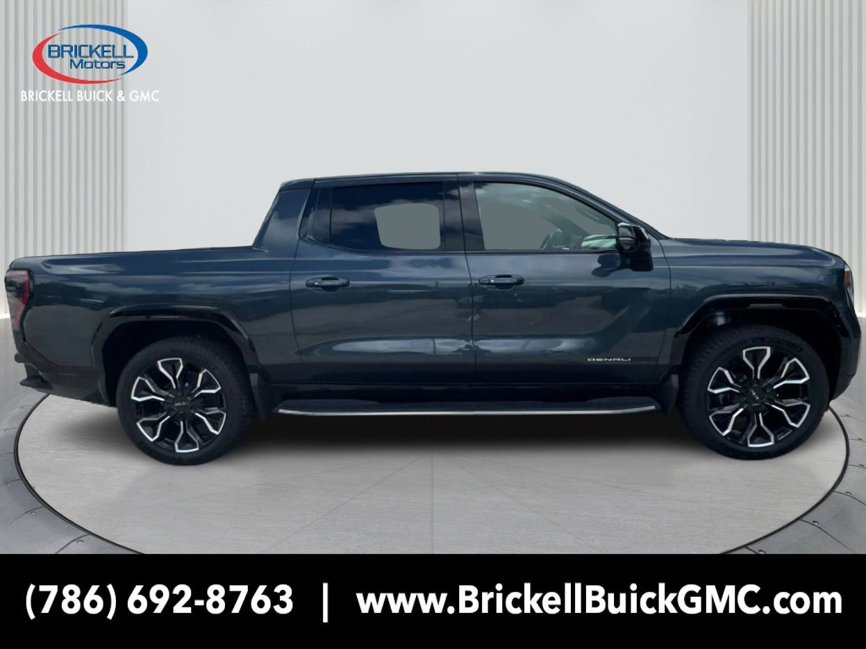 New 2025 GMC Sierra EV Denali image 4
