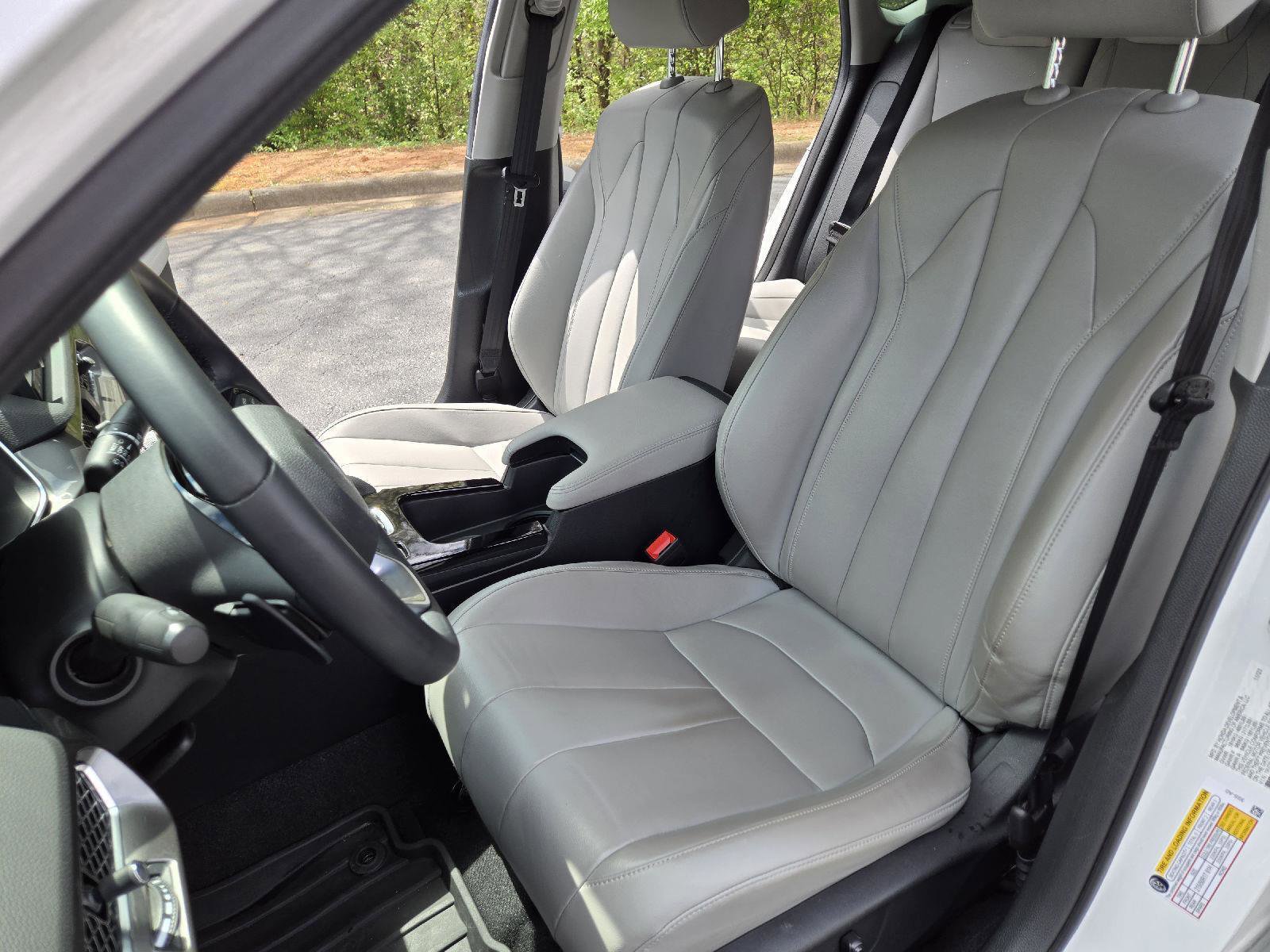 Certified 2024 Acura Integra FWD image 17
