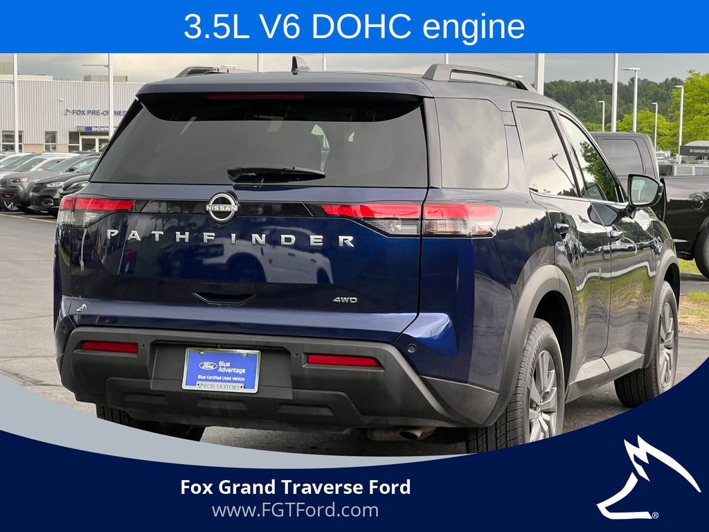 Used 2025 Nissan Pathfinder SV AWD/4WD image 9