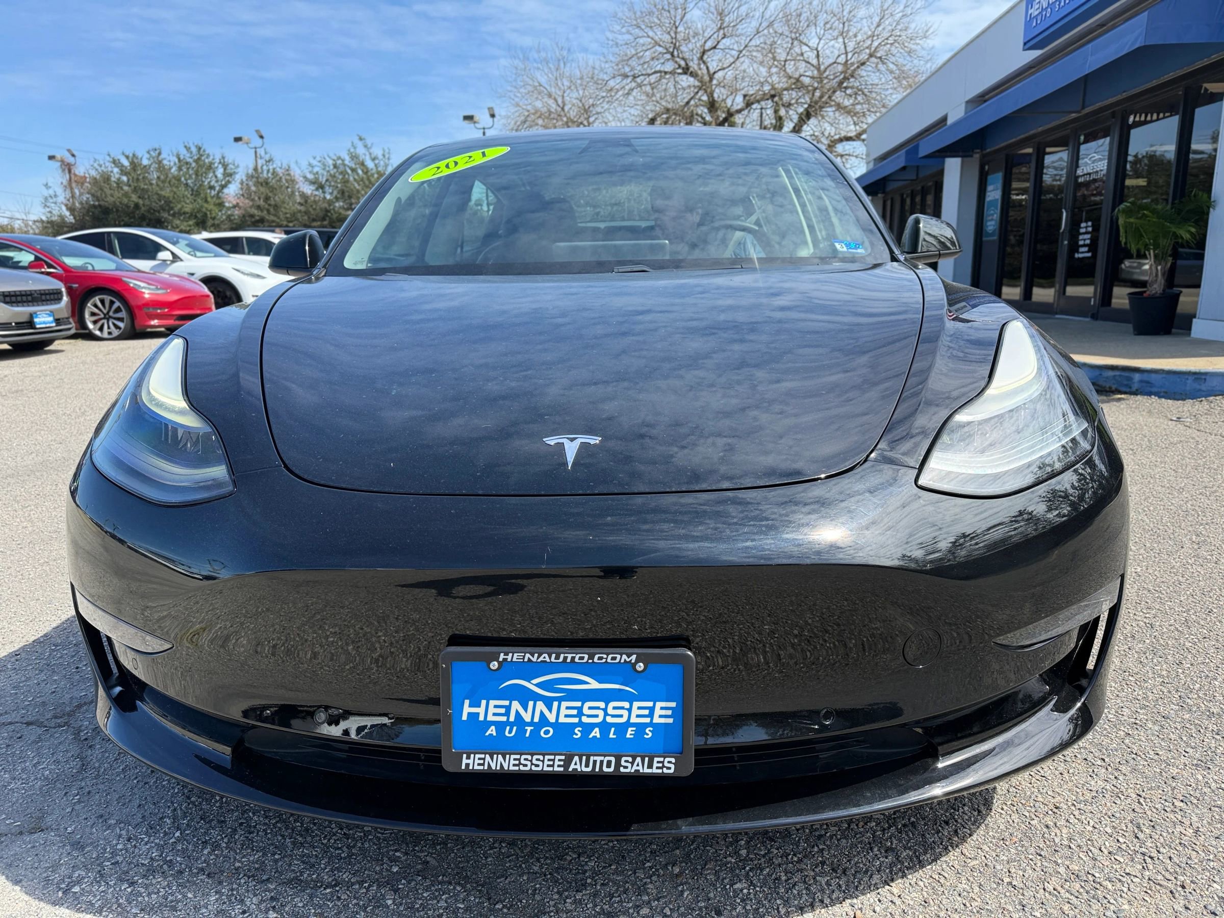 Used 2021 Tesla Model 3 Standard Range Plus image 4