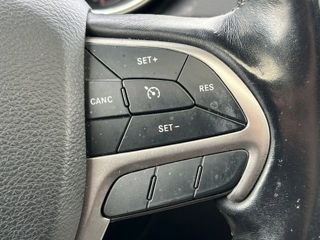 Used 2020 Jeep Grand Cherokee Limited image 18